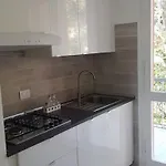 Panoramico A 150mt Dal Mare! Lägenhet *