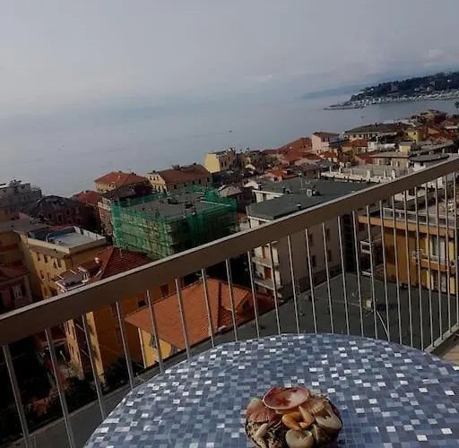 Panoramico A 150mt Dal Mare! Varazze